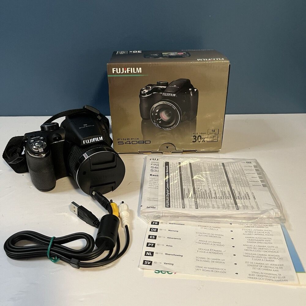 Fuji Fujifilm Finepix S4080 14.0MP Digital Camera 100% Complete Tested